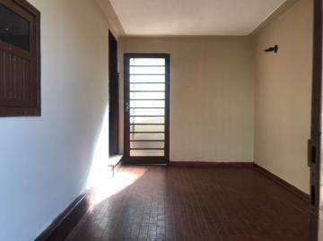 Alugar Casas Residenciais / Padrão em Ribeirão Preto. apenas R$ 240.000,00