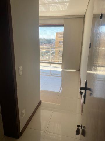 Alugar Apartamentos / Padrão em Ribeirão Preto. apenas R$ 1.400,00