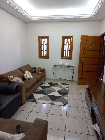 Alugar Casas / Padrão em Ribeirão Preto. apenas R$ 450.000,00