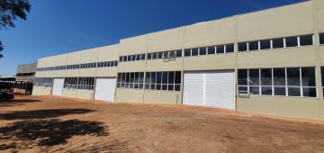 Cravinhos Distrito Industrial Comercial Locacao R$ 15.750,00 Condominio R$2.200,00  Area do terreno 900.00m2 