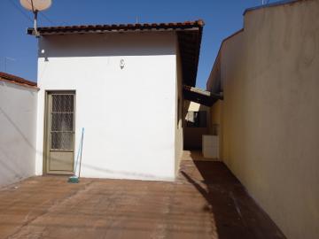 Alugar Casas Residenciais / Padrão em Jardinópolis. apenas R$ 170.000,00