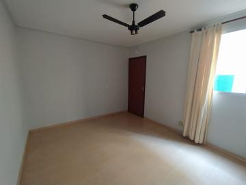 Alugar Apartamentos / Padrão em Ribeirão Preto. apenas R$ 800,00