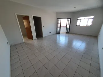 Alugar Apartamentos / Padrão em Ribeirão Preto. apenas R$ 800,00