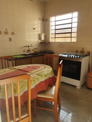 Alugar Casas Residenciais / Padrão em Ribeirão Preto. apenas R$ 250.000,00