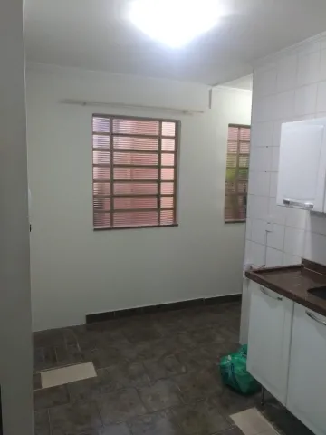 Alugar Apartamentos / Padrão em Ribeirão Preto. apenas R$ 120.000,00