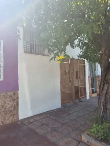 Alugar Casas Residenciais / Padrão em Ribeirão Preto. apenas R$ 200.000,00