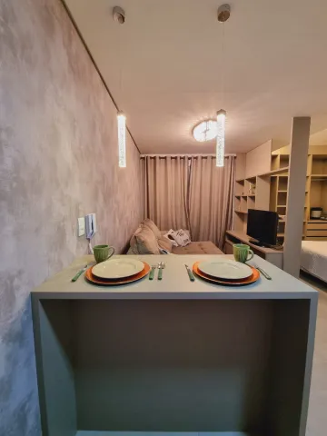 Alugar Apartamentos / Padrão em Ribeirão Preto. apenas R$ 2.500,00