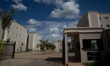 Alugar Apartamentos / Padrão em Ribeirão Preto. apenas R$ 185.000,00