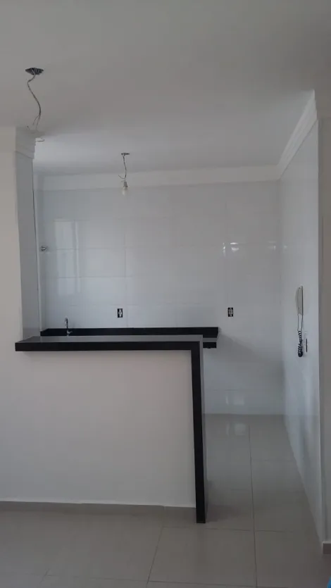 Alugar Apartamentos / Padrão em Ribeirão Preto. apenas R$ 170.000,00