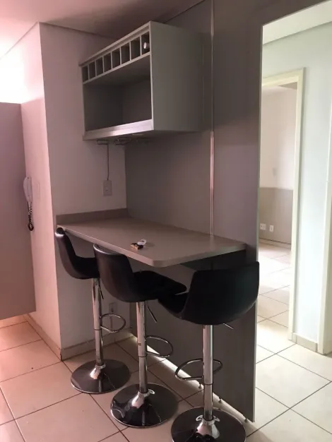 Alugar Apartamentos / Padrão em Ribeirão Preto. apenas R$ 175.000,00