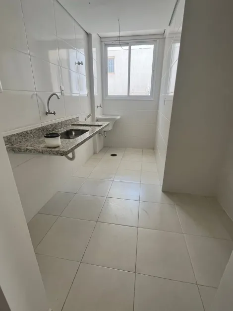 Alugar Apartamentos / Padrão em Ribeirão Preto. apenas R$ 212.000,00
