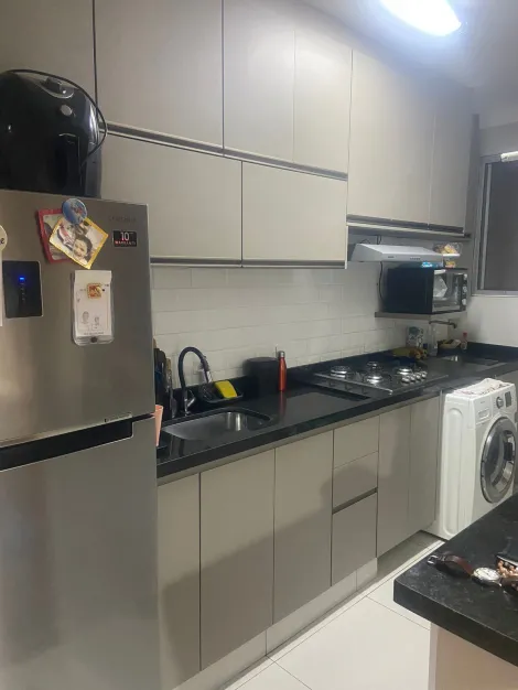 Alugar Apartamentos / Padrão em Ribeirão Preto. apenas R$ 280.900,00