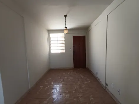 Alugar Apartamentos / Padrão em Ribeirão Preto. apenas R$ 700,00