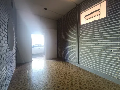Alugar Imóveis Comerciais / Salão Comercial em Ribeirão Preto. apenas R$ 400,00