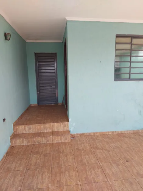 Alugar Casas Residenciais / Padrão em Ribeirão Preto. apenas R$ 170.000,00