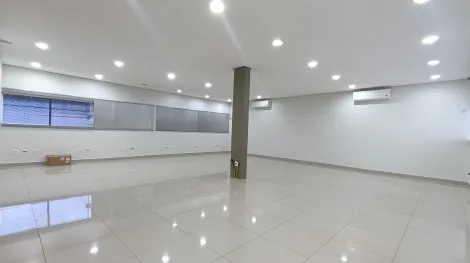 Cravinhos Distrito Industrial imoveis comerciais Locacao R$ 4.900,00 Condominio R$350,00  Area do terreno 100.00m2 