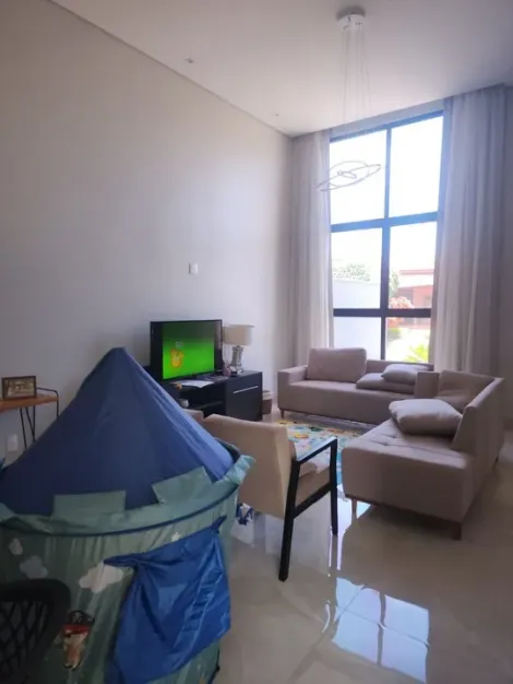 imagem 3 - Linda casa moderna no condomínio Flamboyants 2 com piscina, área gourmet e segurança 24 horas. imagem 3 - Linda casa moderna no condomínio Flamboyants 2 com piscina, área gourmet e segurança 24 horas.