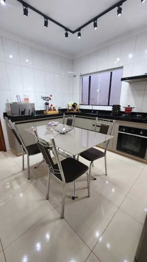 imagem 2 - Casa Padrão para Venda no bairro Parque Ribeirão Preto, em Ribeirão Preto imagem 2 - Casa Padrão para Venda no bairro Parque Ribeirão Preto, em Ribeirão Preto