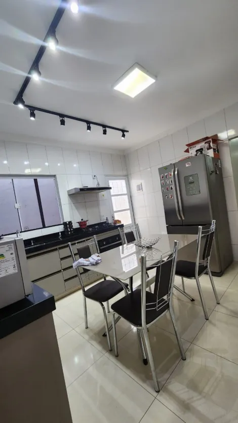 imagem 3 - Casa Padrão para Venda no bairro Parque Ribeirão Preto, em Ribeirão Preto imagem 3 - Casa Padrão para Venda no bairro Parque Ribeirão Preto, em Ribeirão Preto